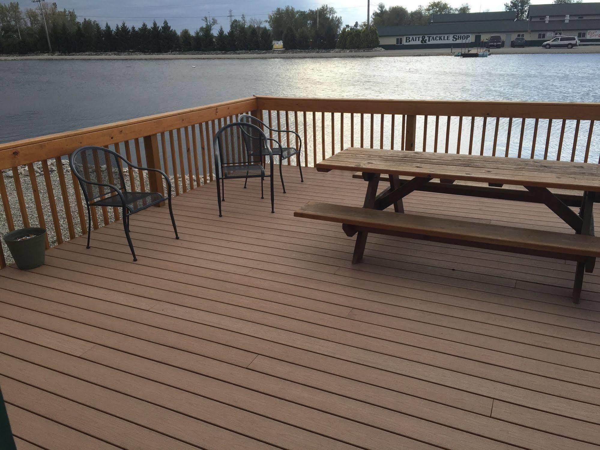 Отель The Bays Edge Bay View Экстерьер фото